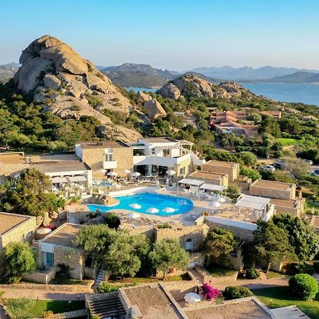 Hotel Grand Relais Dei Nuraghi (Adults Only) Байя Сардиния Экстерьер фото