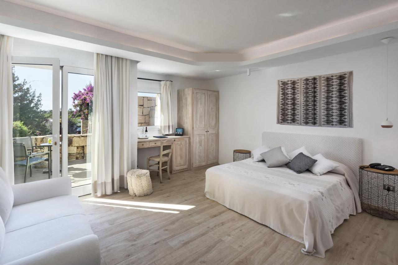 Hotel Grand Relais Dei Nuraghi (Adults Only) Байя Сардиния Экстерьер фото
