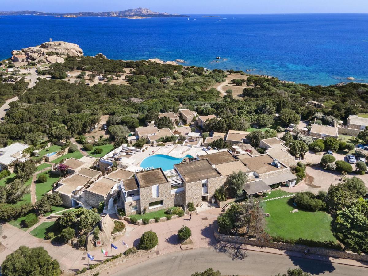 Hotel Grand Relais Dei Nuraghi (Adults Only) Байя Сардиния Экстерьер фото